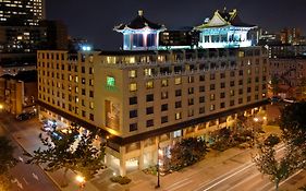 Holiday Inn Montreal Centre Ville Downtown By Ihg